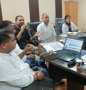 सोलन में पीएआई पोर्टल पर प्रशिक्षण लेते पंचायत प्रतिनिधि।