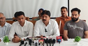 धर्मशाला में आपदा राहत राशि को लेकर सियासी बयानबाजी तेज, सुधीर शर्मा और देवेंद्र जग्गी आमने-सामने।