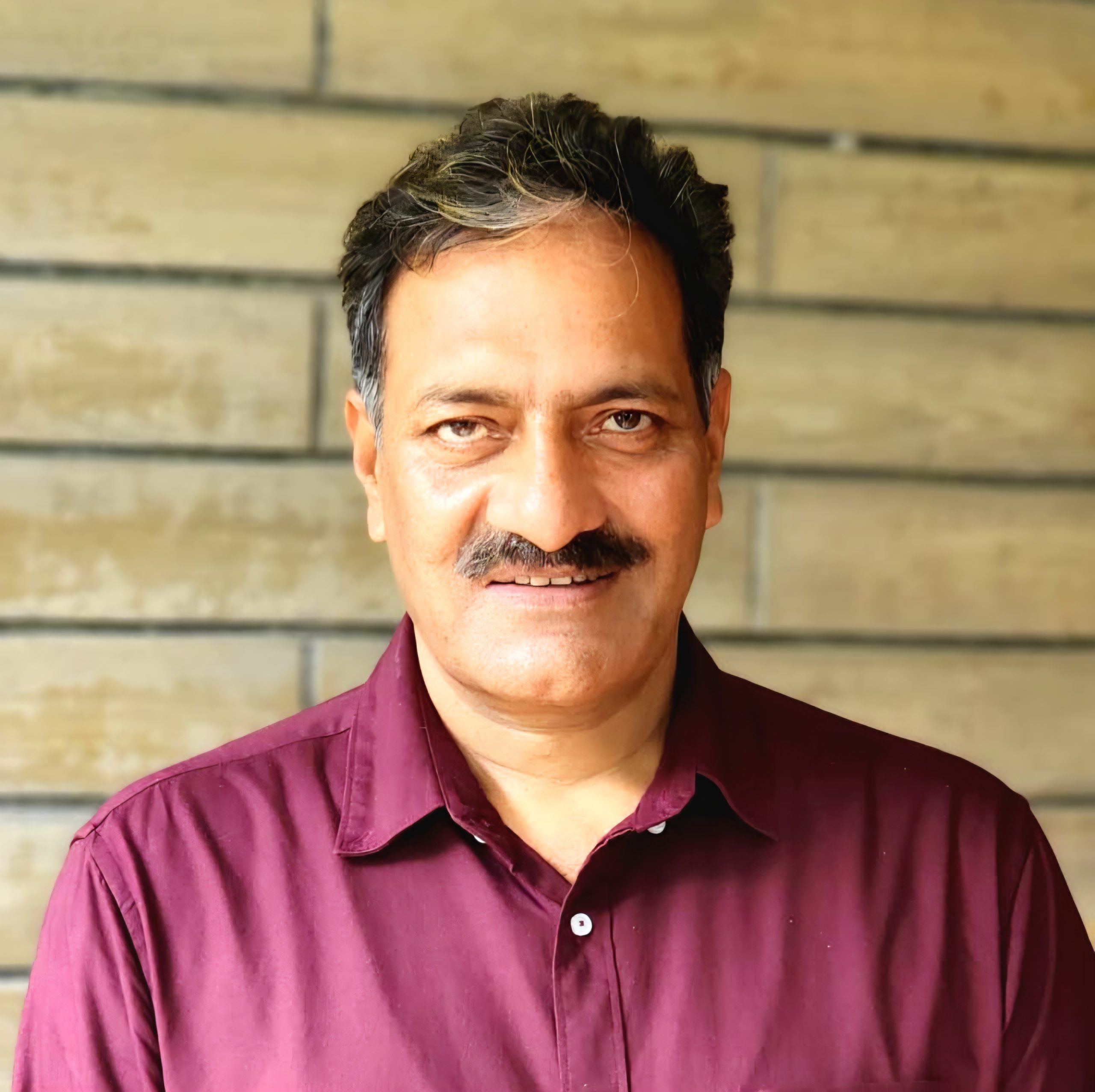 भाजपा प्रवक्ता अजय राणा ने शिमला में प्रेस वार्ता कर कांग्रेस सरकार पर कर्मचारियों के साथ विश्वासघात का आरोप लगाया।